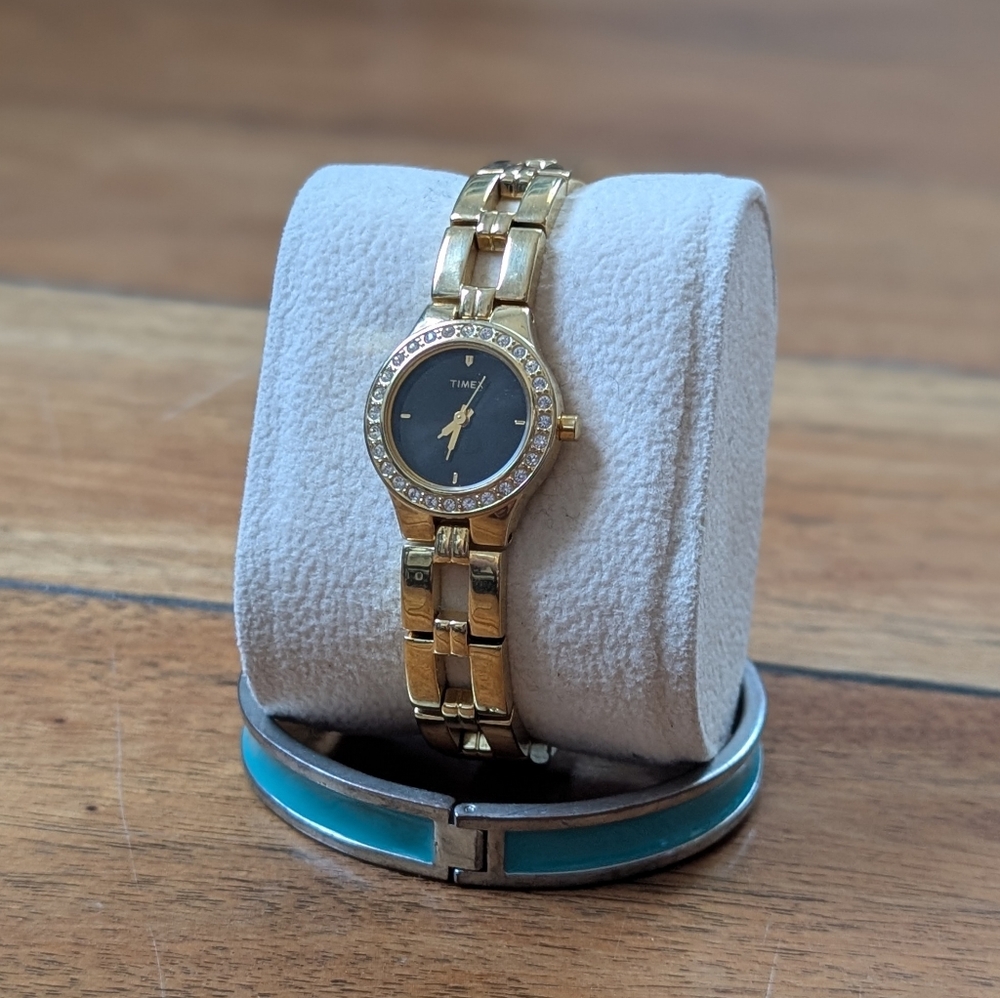 Timex Vintage Goldtone Metal Watch (OS)